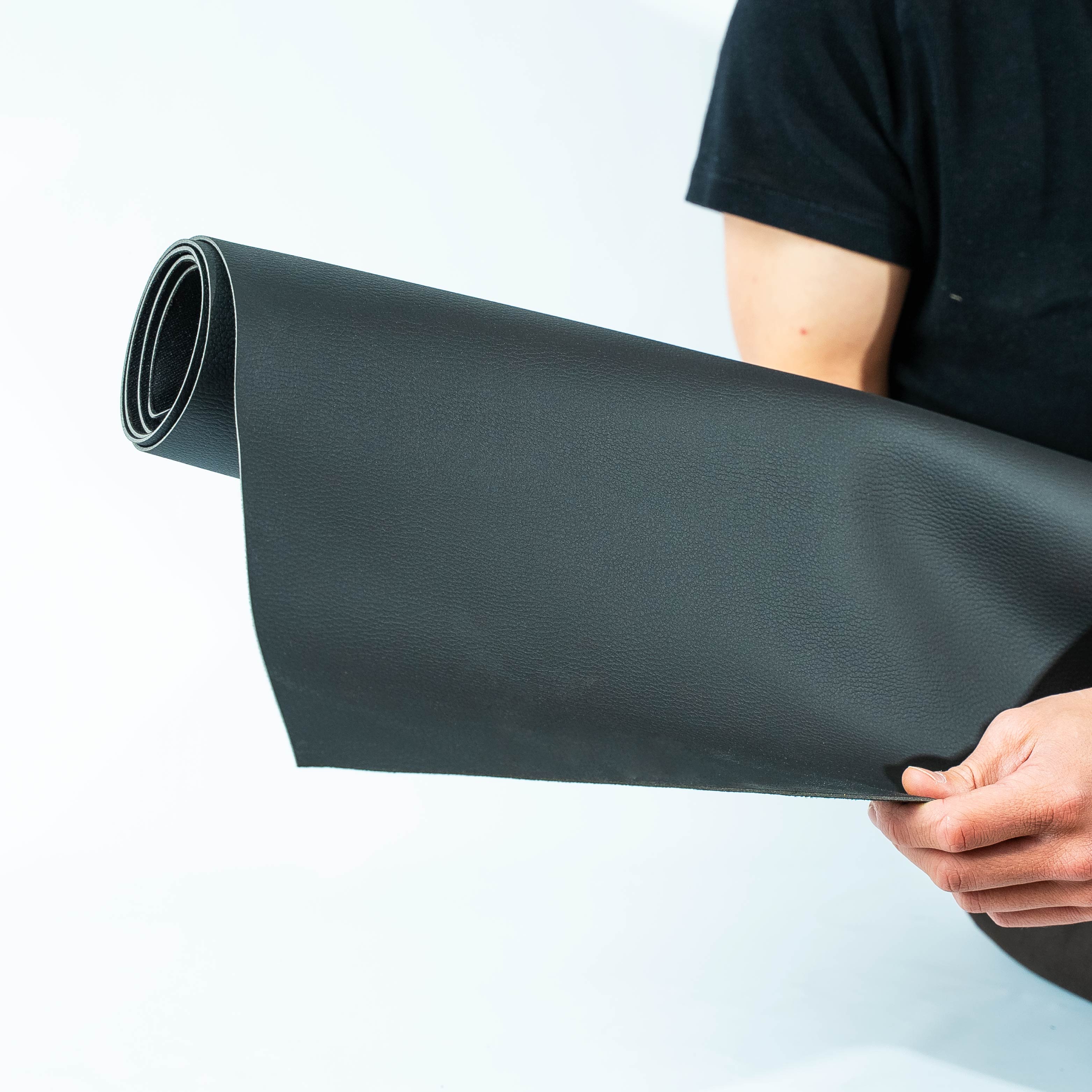 Metall-Matte black herzeigen