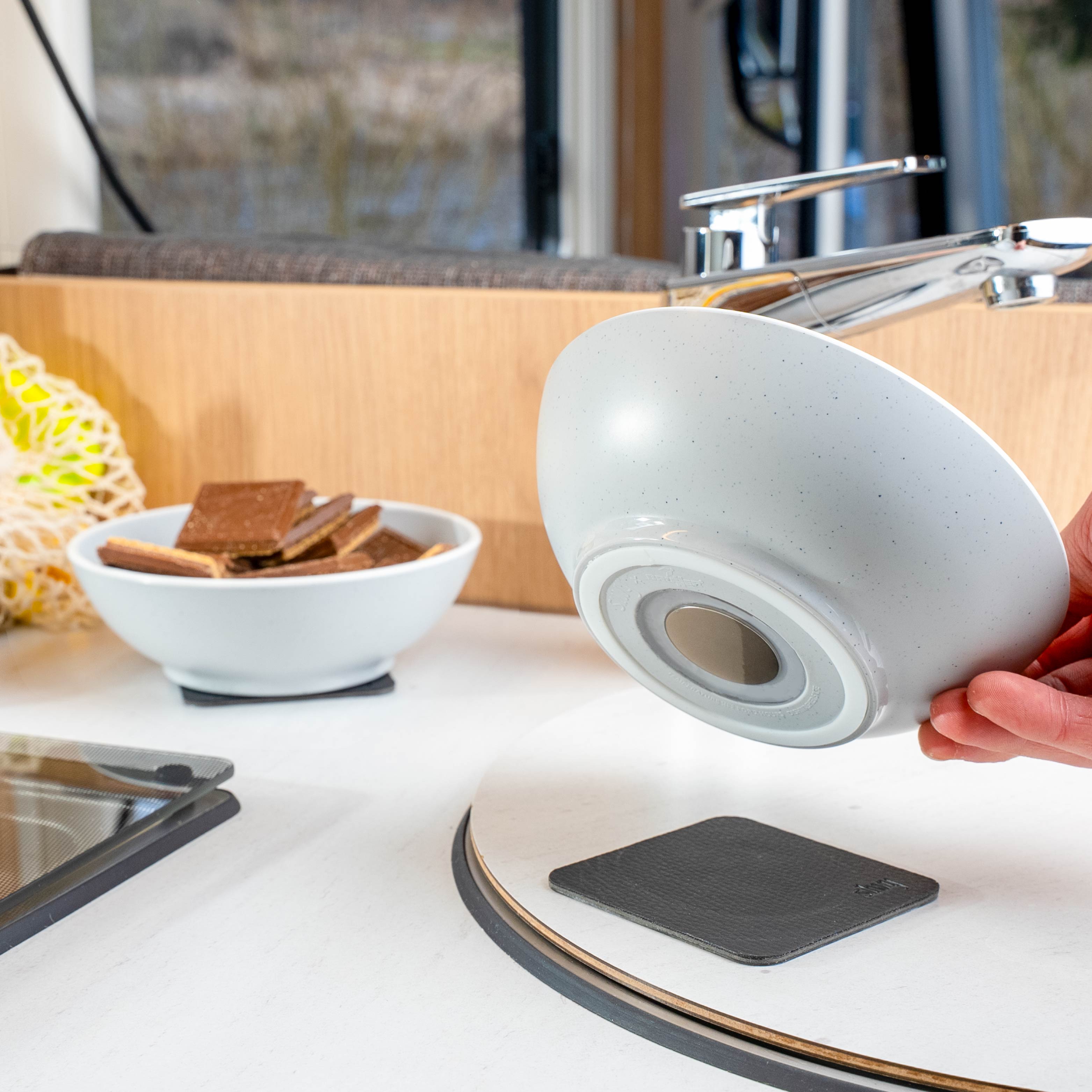 Magnet-Kunststoff-Bowl white abstellen camper
