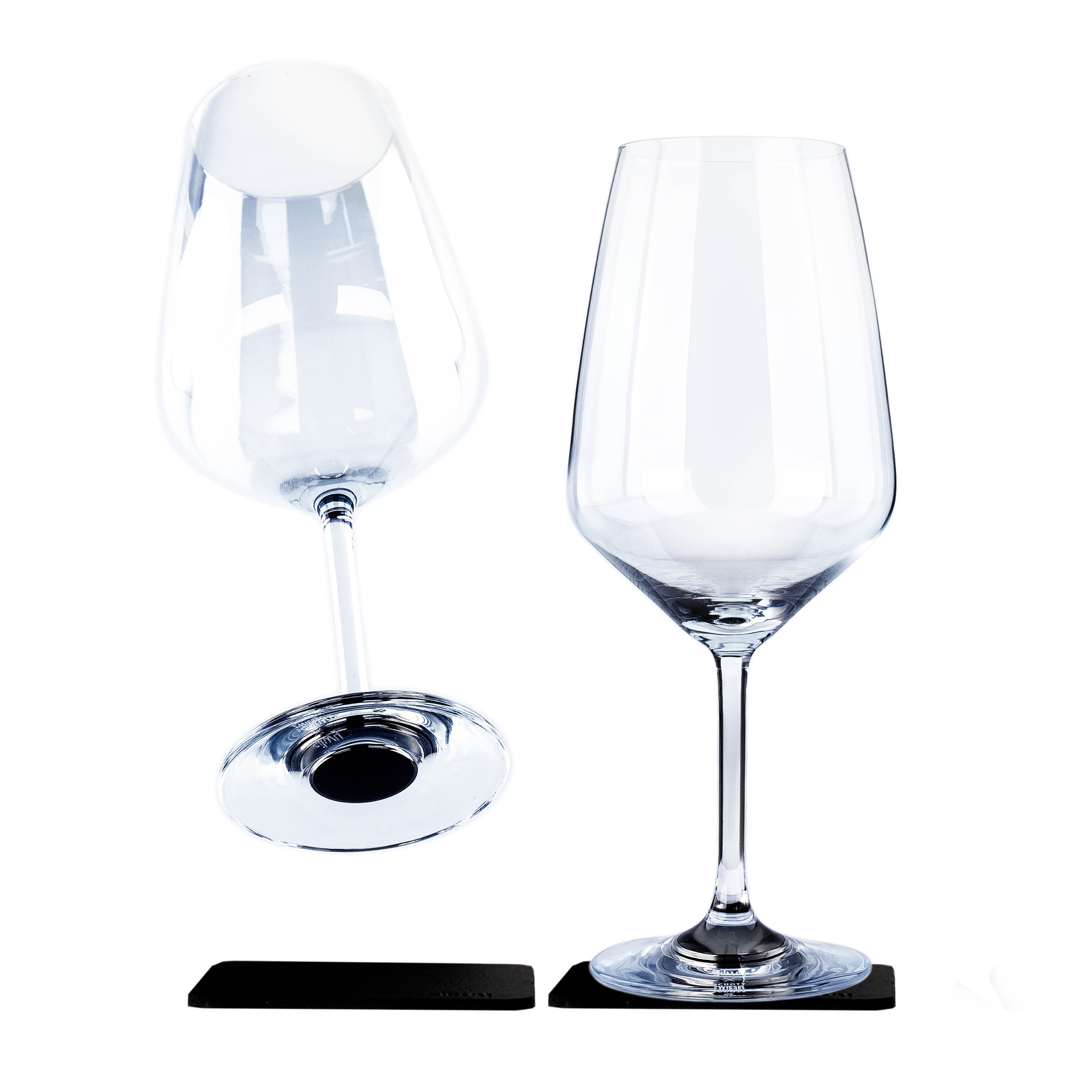 Magnet-Kristallgläser Wein Bordeaux auf Pads, Freisteller
