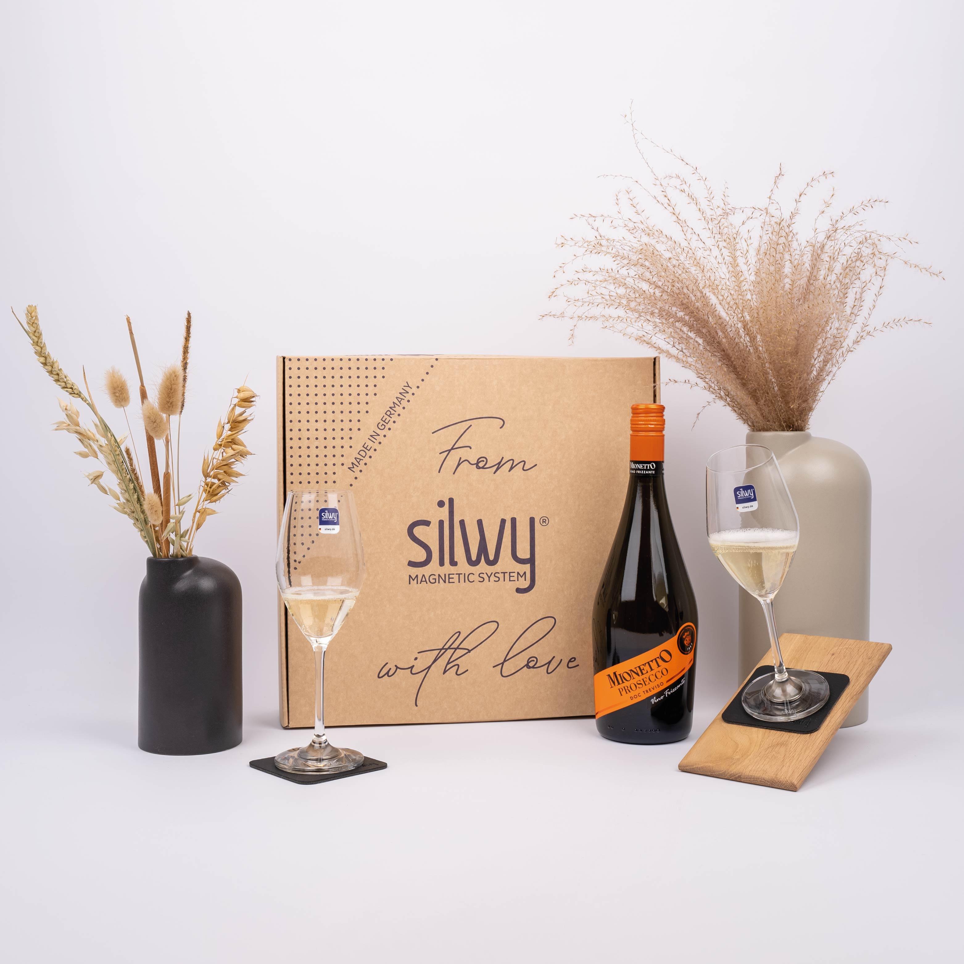 Geschenkbox - Magnet-Kristallgläser Champagner und Flasche Mionetto Prosecco 