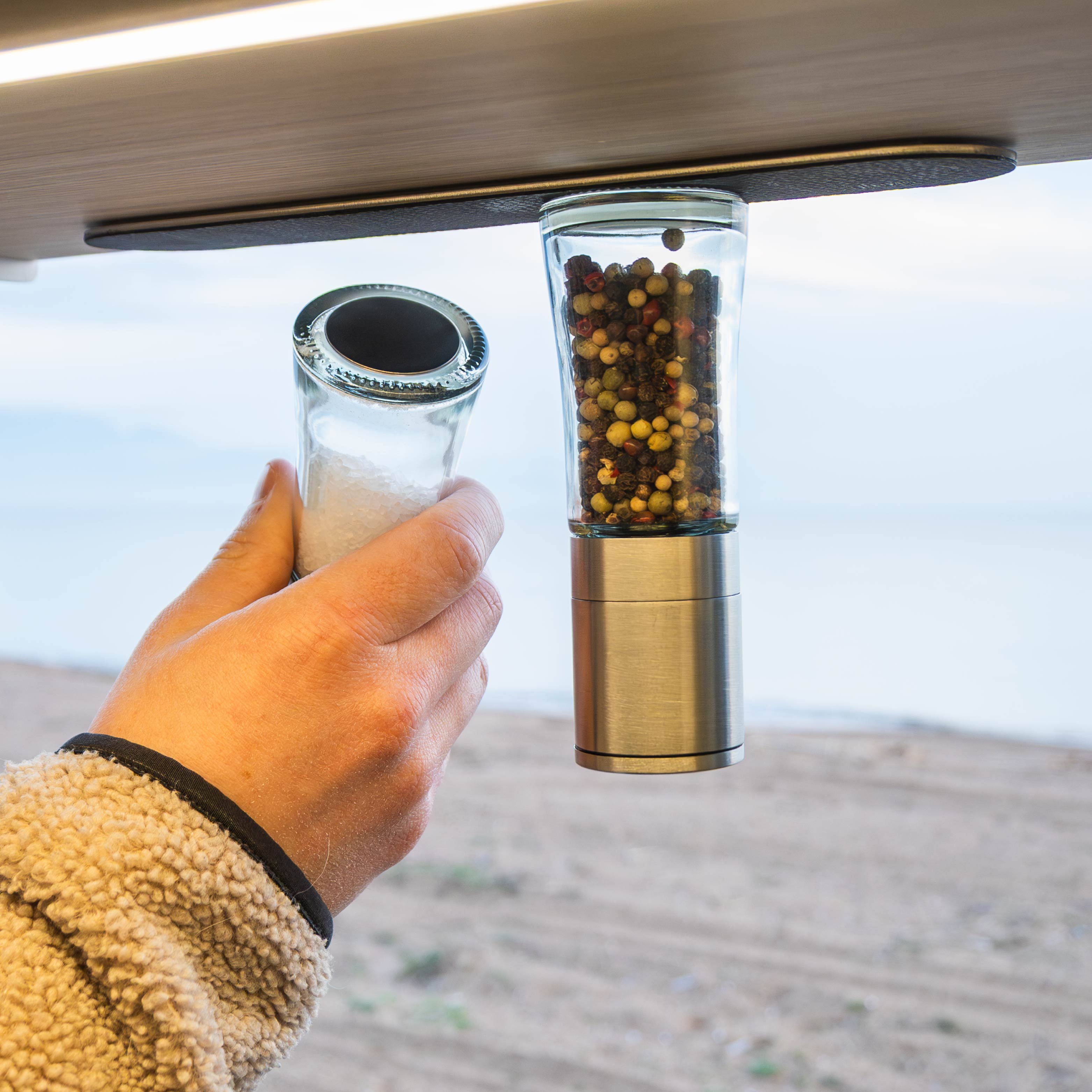 Magnet-Gewürzmühlen inkl. Leiste