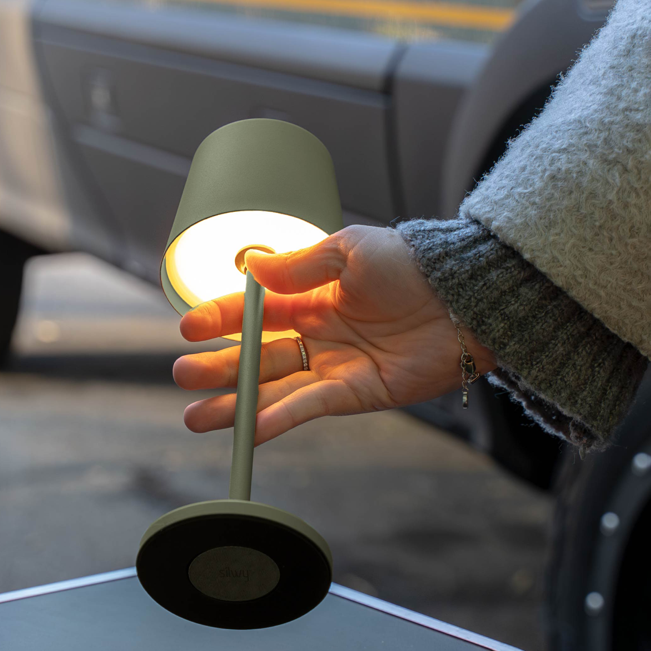 Lampada magnetica L SAGE senza tovaglietta