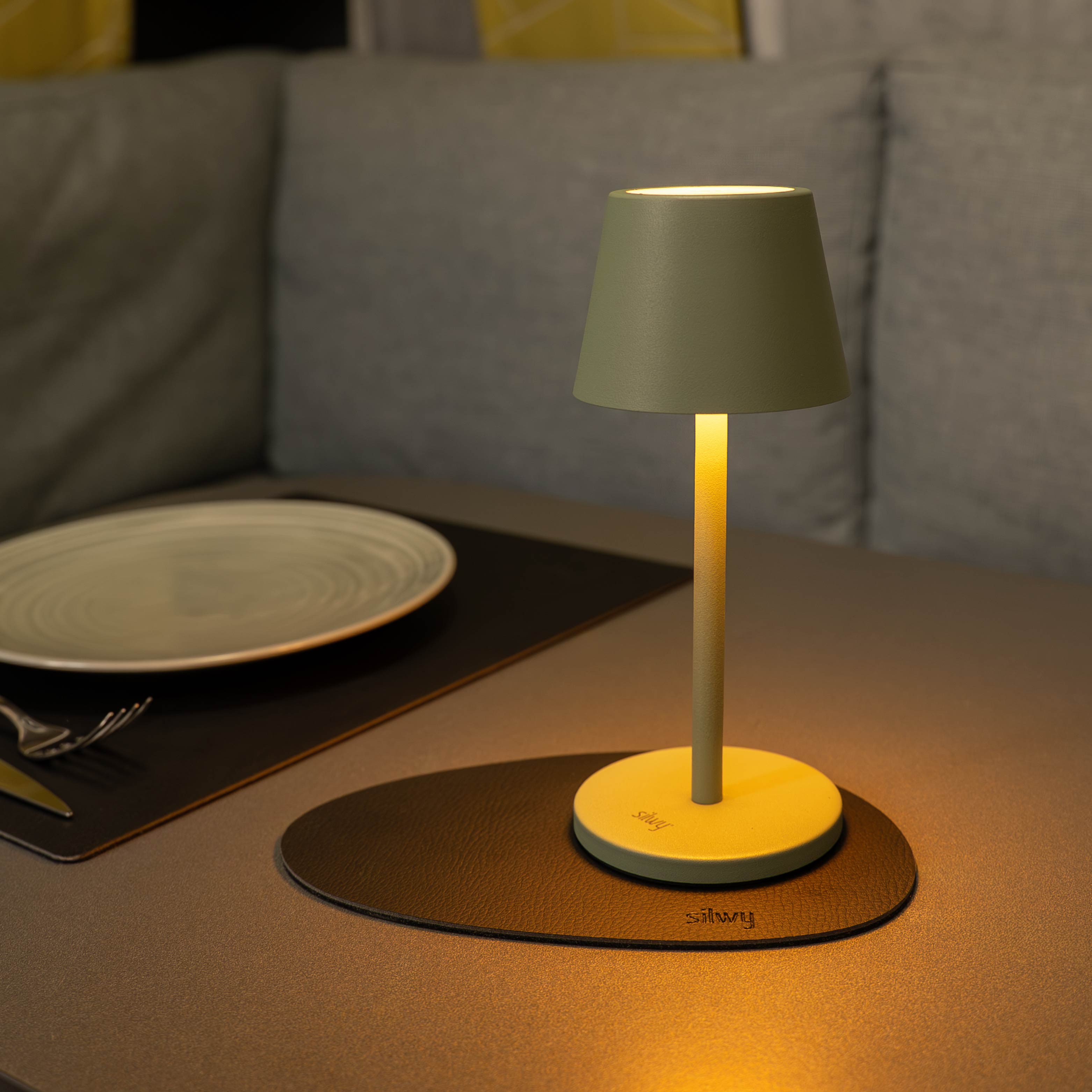 Lampada magnetica S SAGE incl. tovaglietta