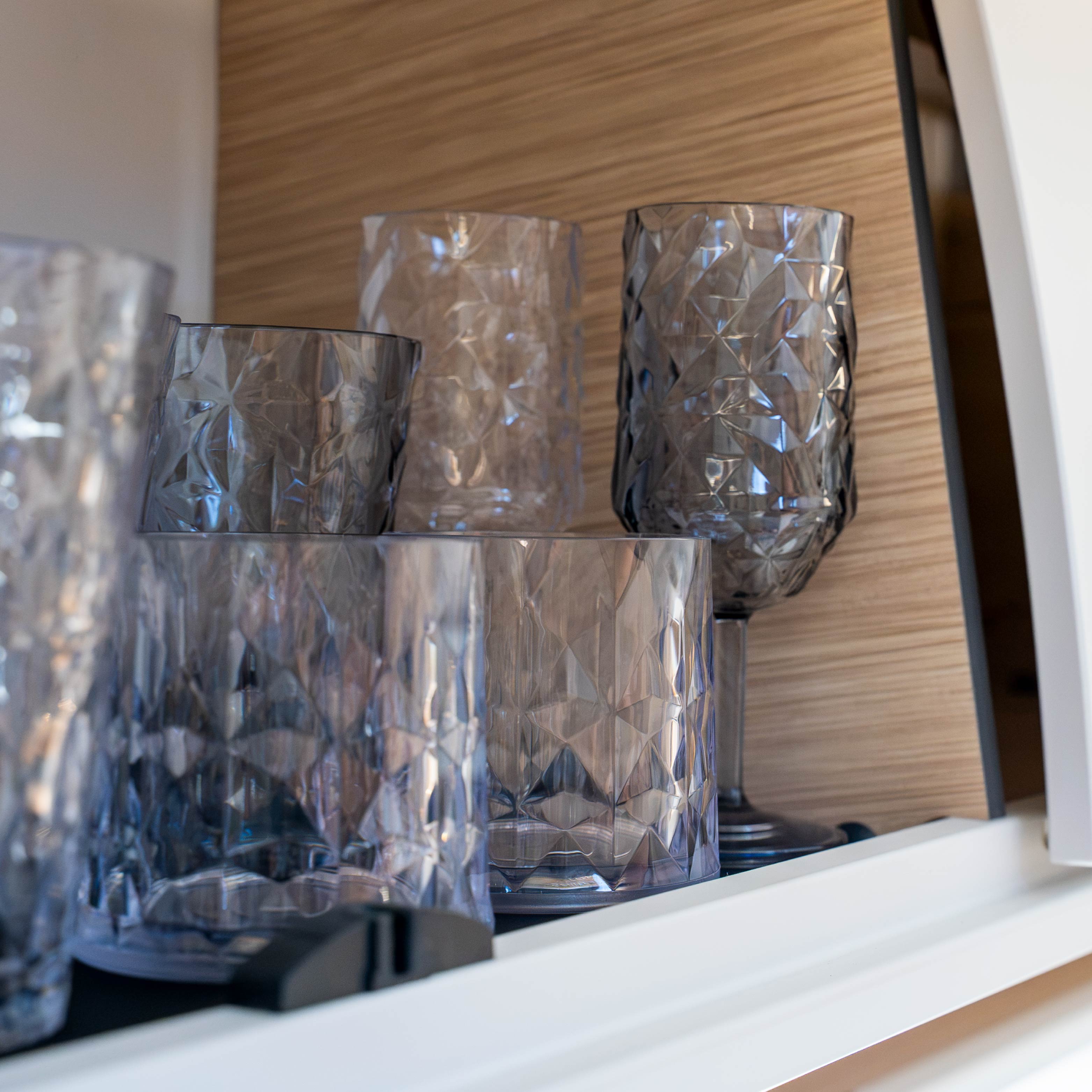 Vasos de plástico con imán TUMBLER TRANSPARENTE