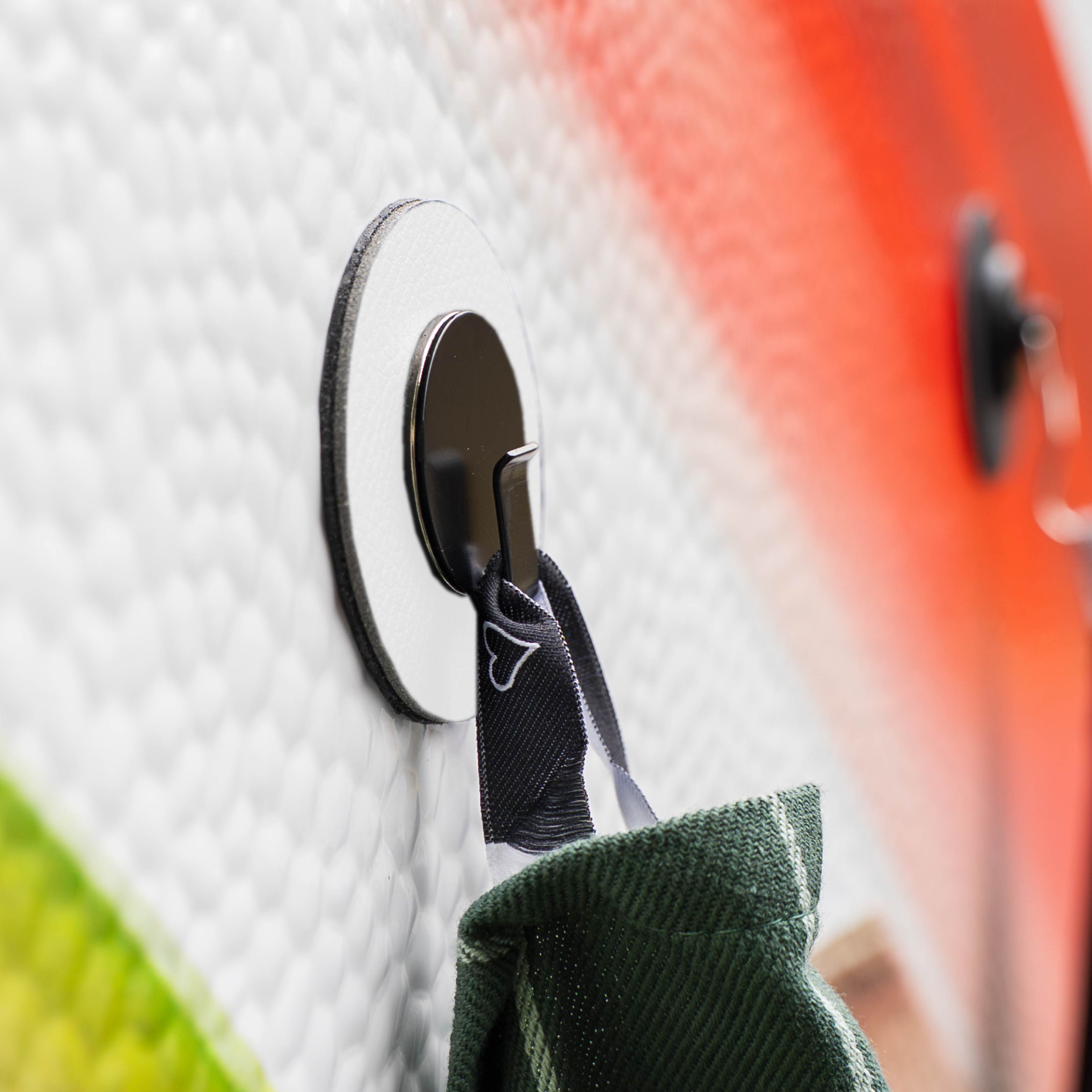 Magnet-Haken CLEVER BLACK inkl. Pad WHITE