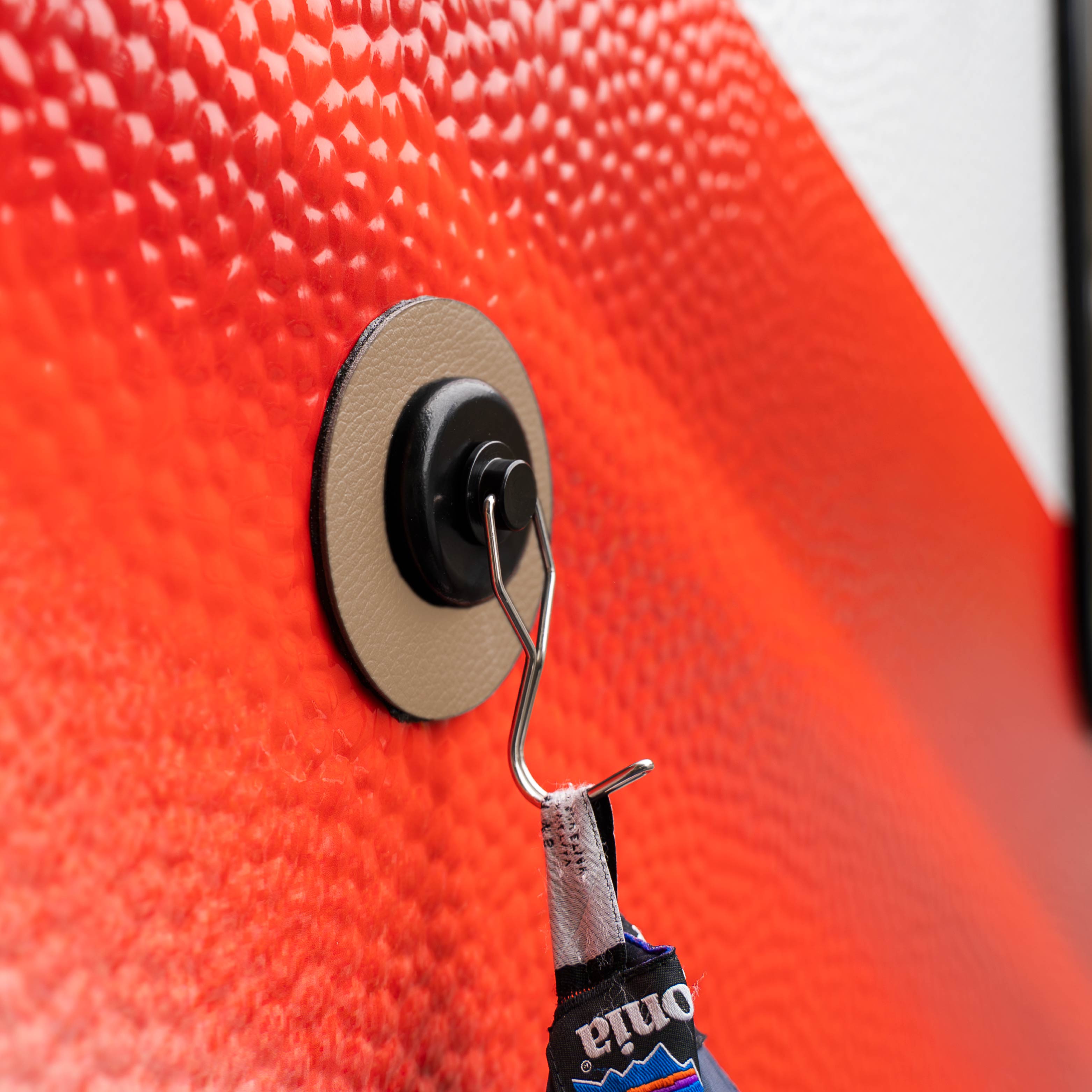 Magnetic hook THE ONE Bundle BLACK